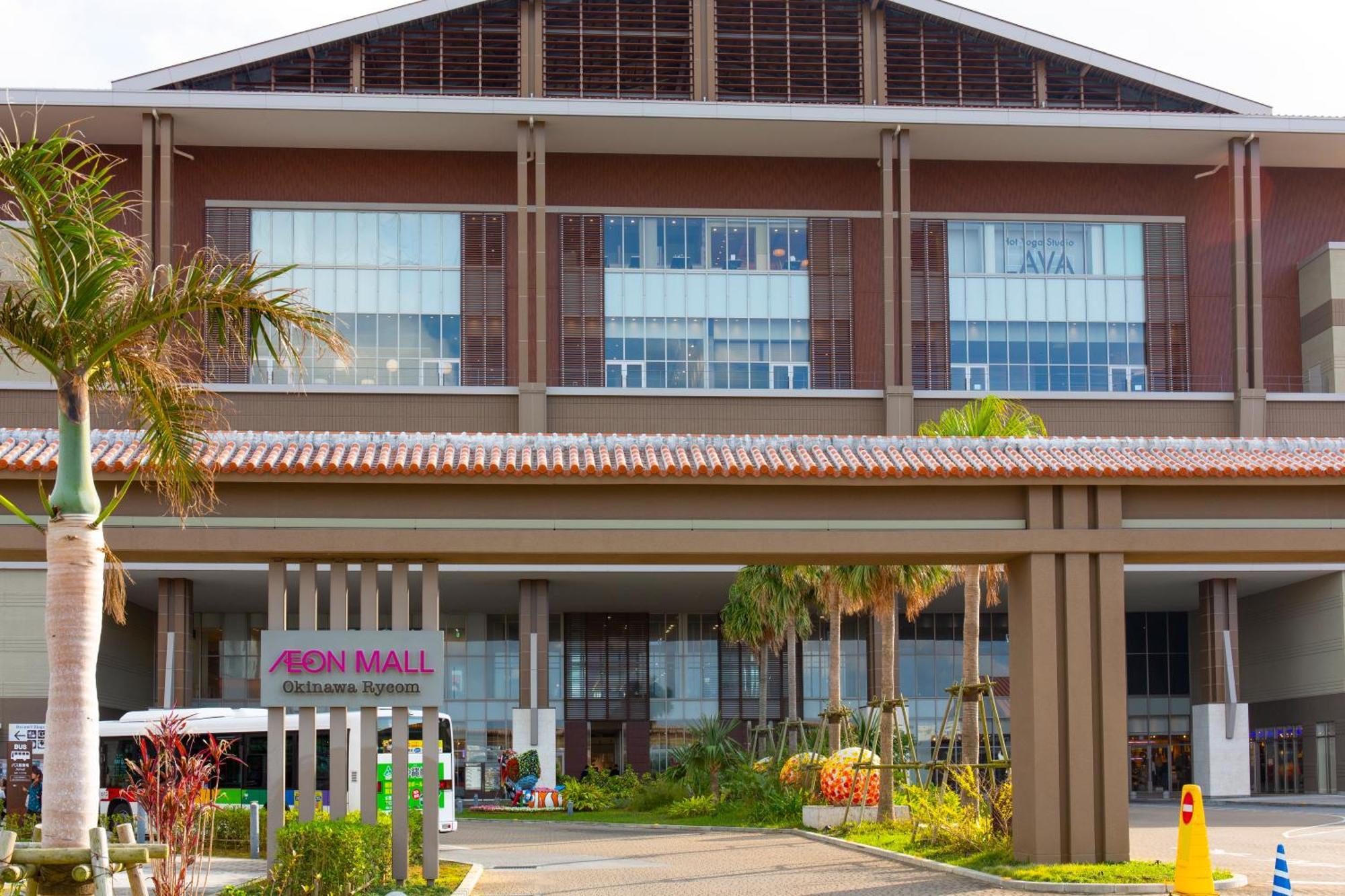 Rizo Zaizen Hotel Ginowan Exterior photo